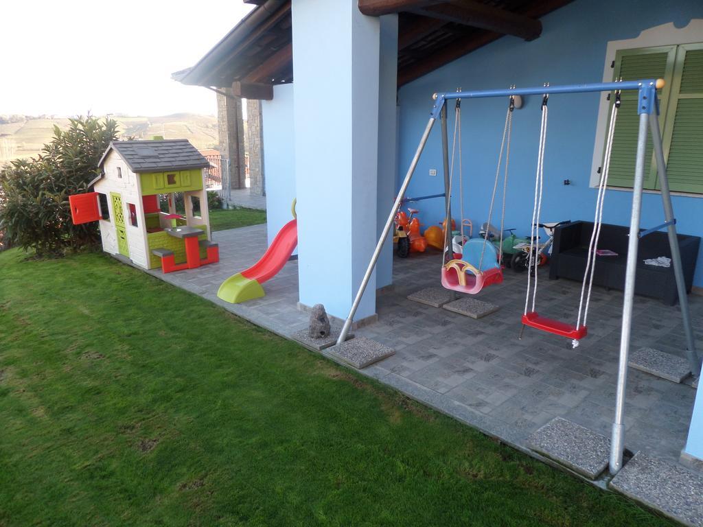Ferienwohnung La Casa Blu Montegrosso dʼAsti Zimmer foto