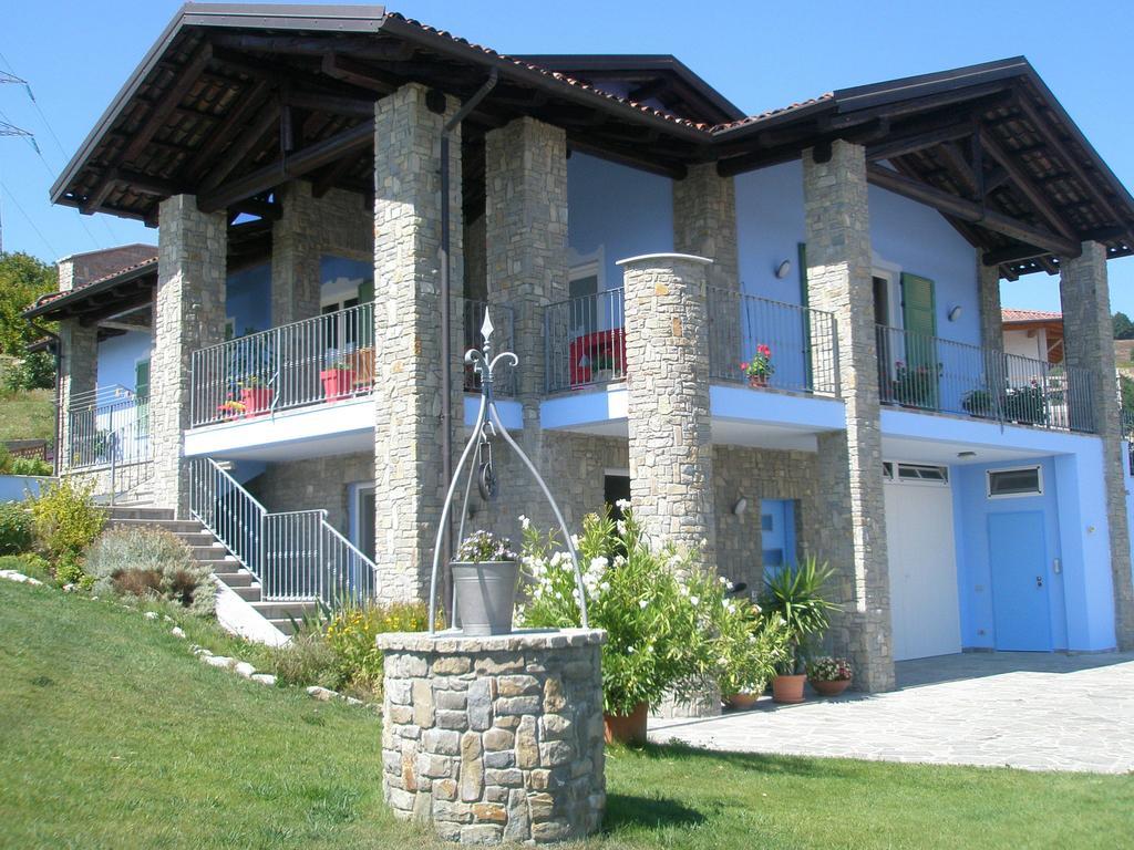 Ferienwohnung La Casa Blu Montegrosso dʼAsti Zimmer foto