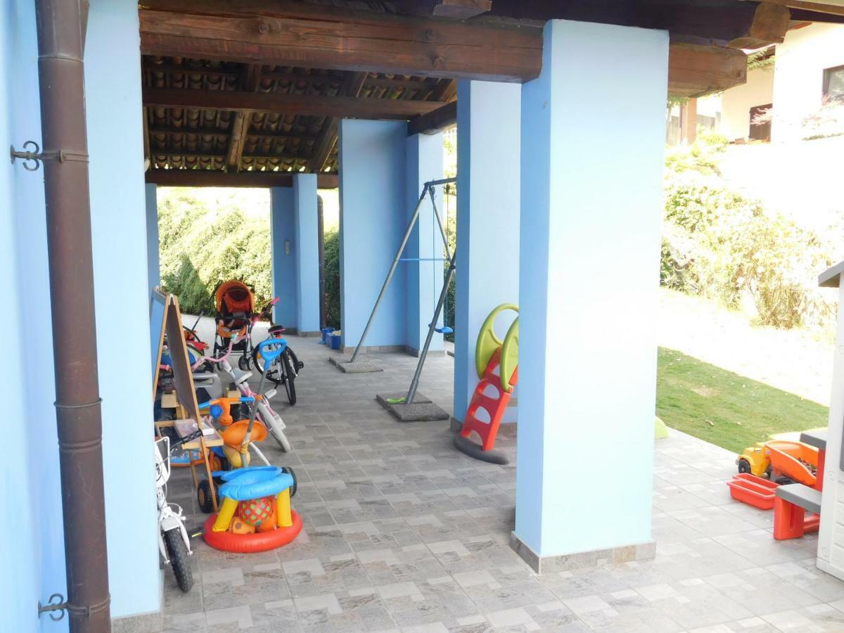 Ferienwohnung La Casa Blu Montegrosso dʼAsti Exterior foto