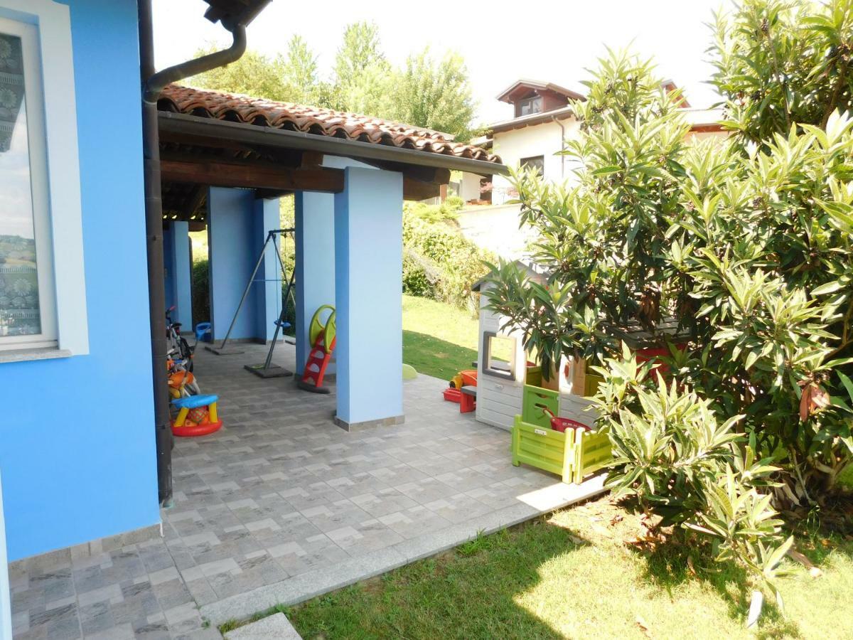 Ferienwohnung La Casa Blu Montegrosso dʼAsti Exterior foto